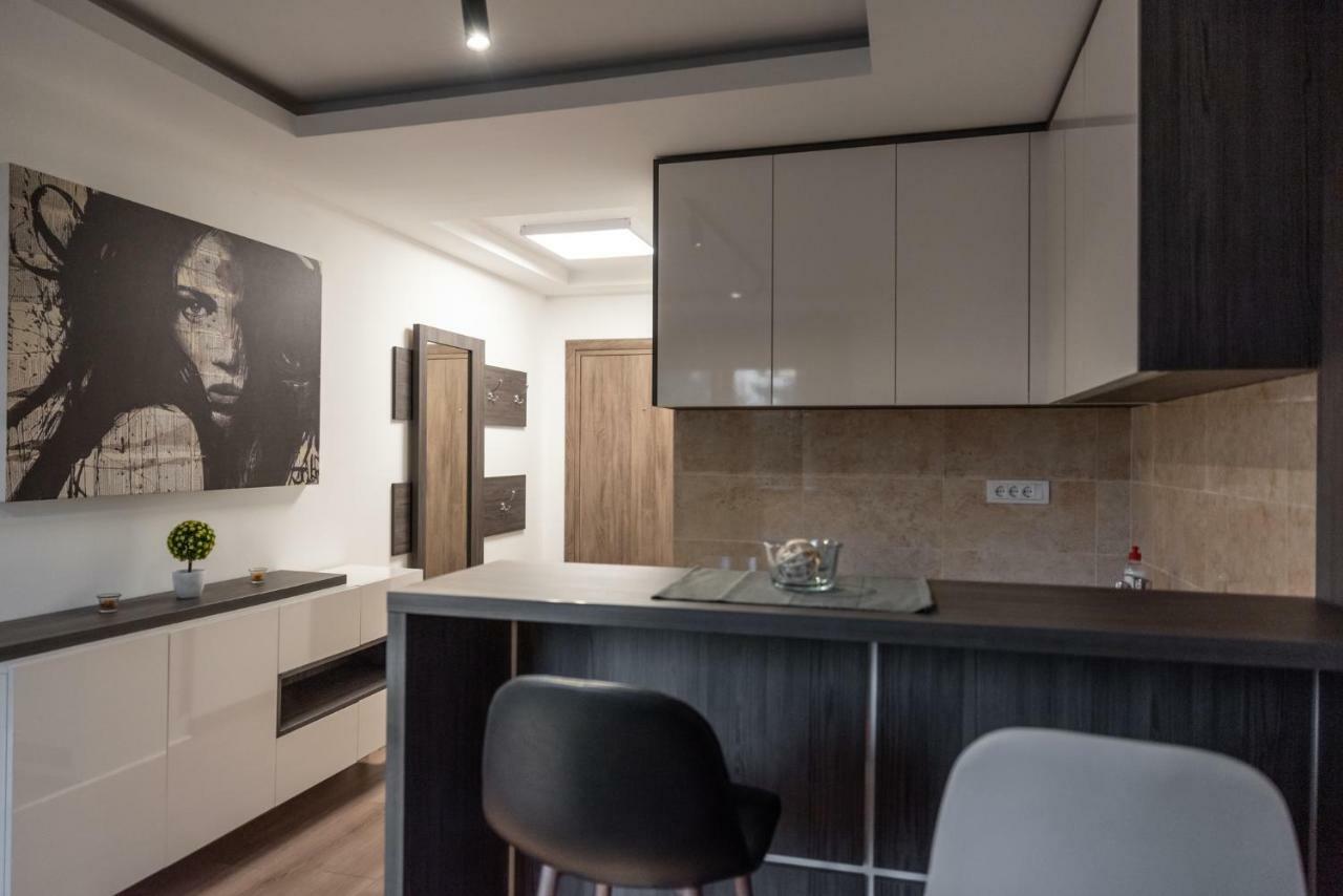 Empire Queen Apartments Βελιγράδι Εξωτερικό φωτογραφία